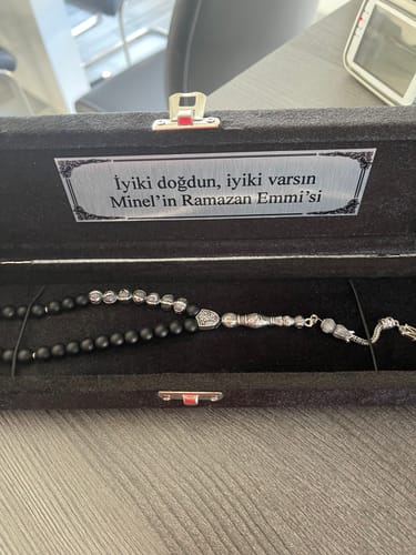 Customer photo review of Personalisierte Tesbih mit Box