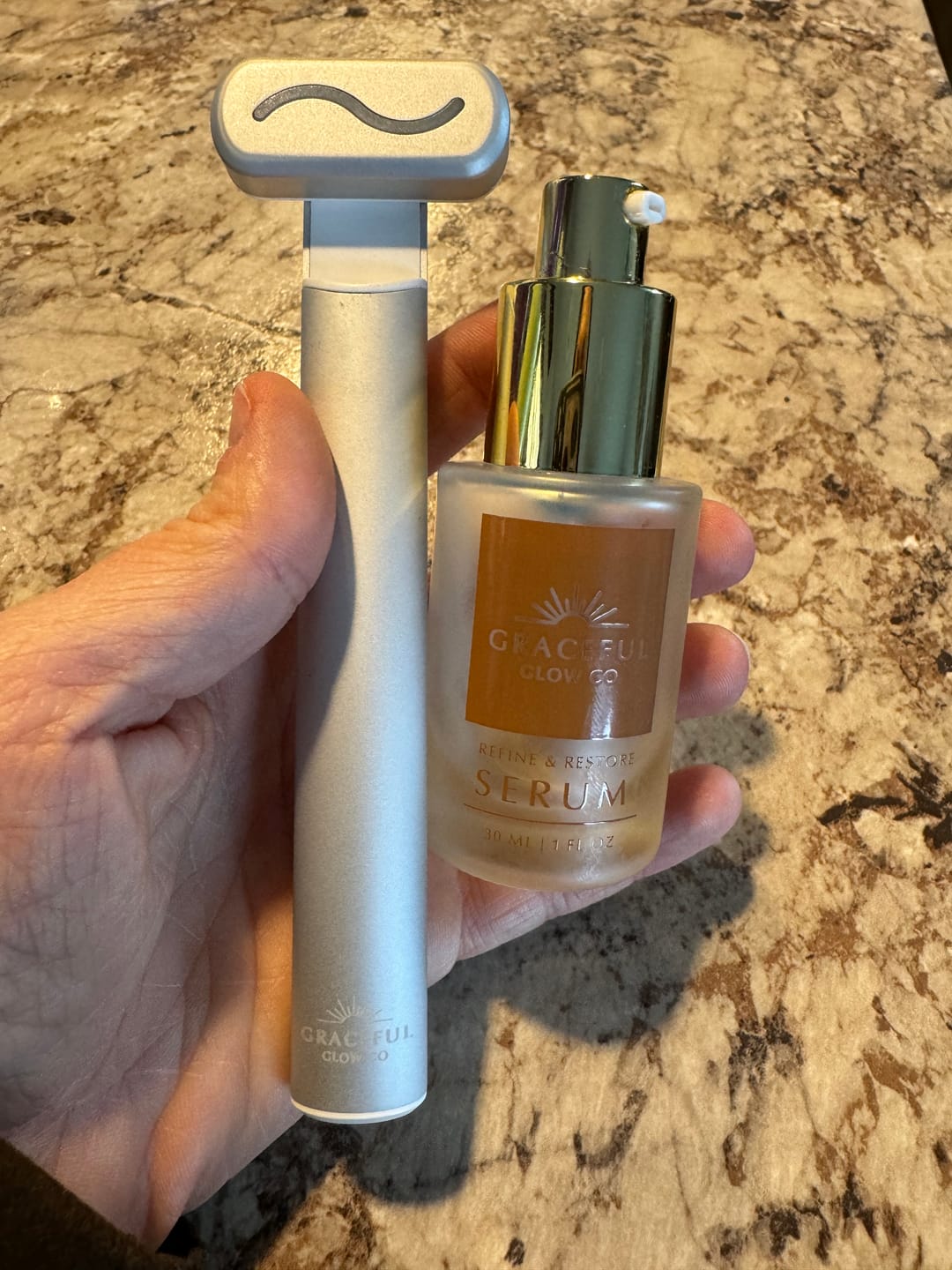 Customer photo review of GLOW WAND