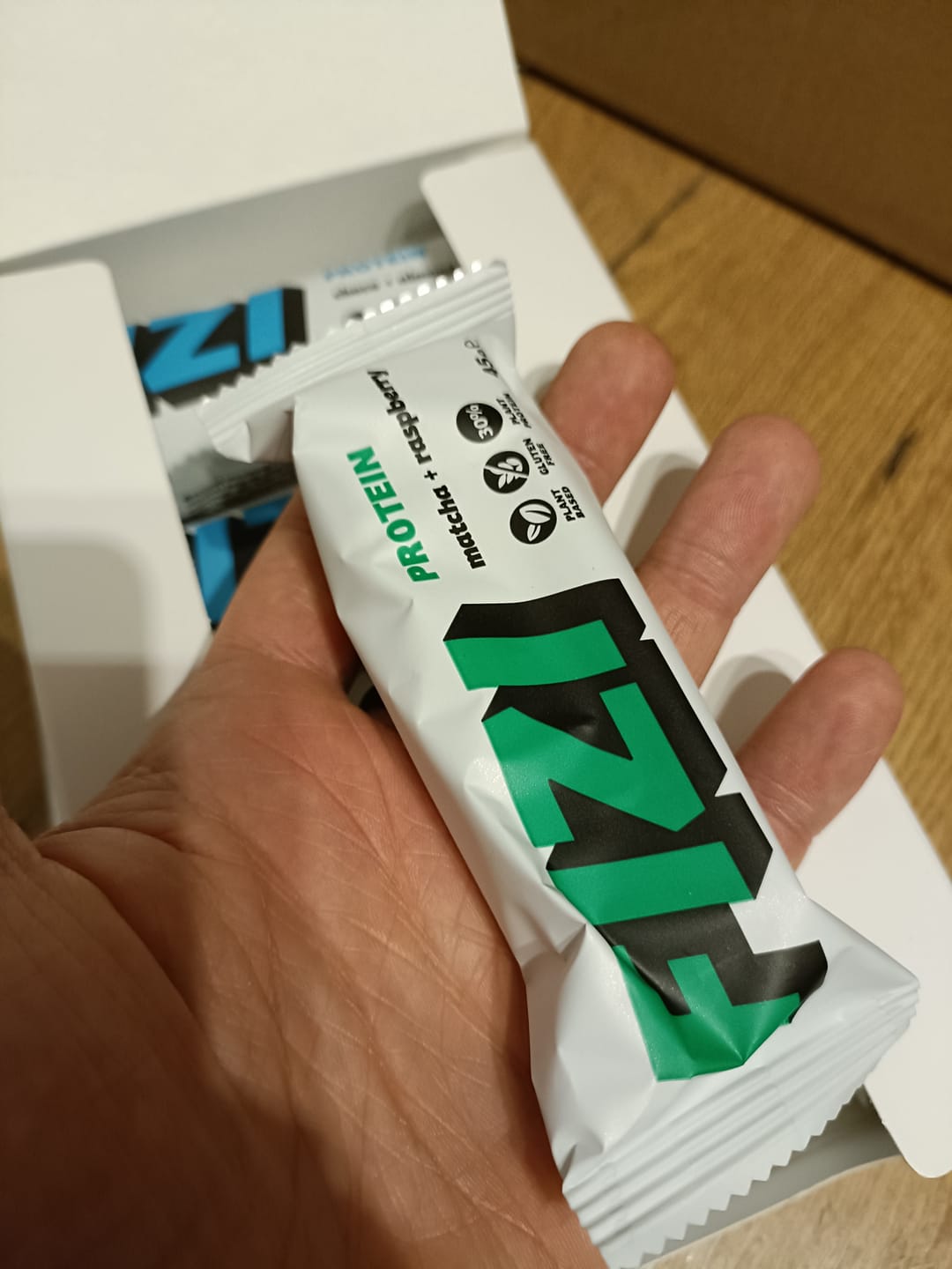 Customer photo review of BATON PROTEINOWY "MATCHA + RASPBERRY" 10 X 45G