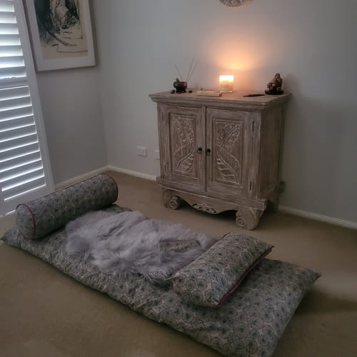 Customer photo review of Teal Chakra Yoga Nidra and Meditation Comfort Bundle