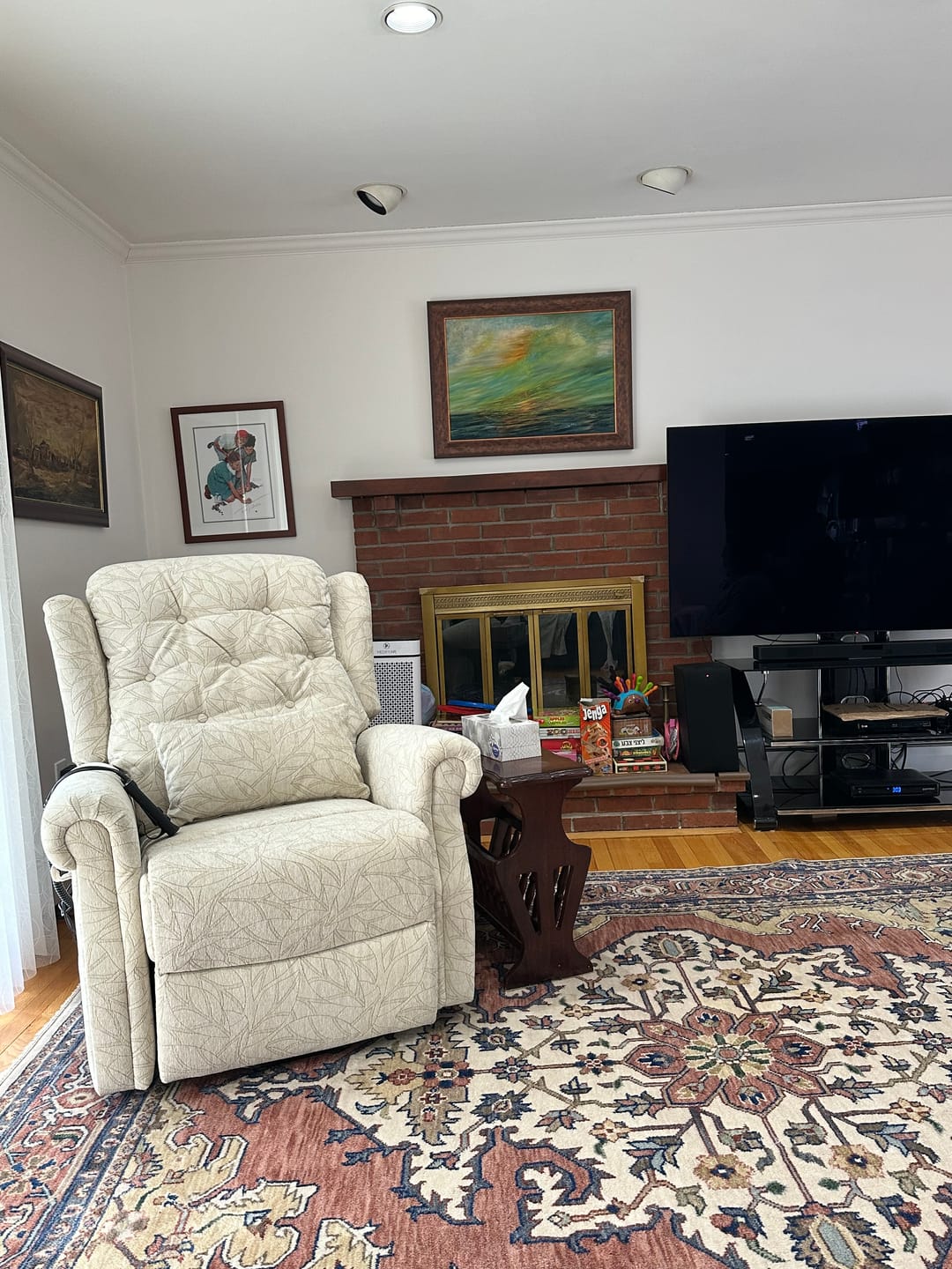Customer photo review of 9199 Power Lift Recliner With Heat&Massage(Medium, Jacquard Chenille Beige)