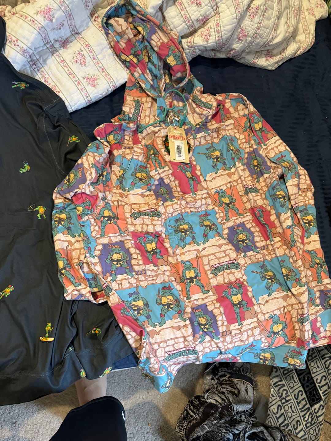 Customer photo review of Teenage Mutant Ninja Turtles "Cowabunga Covers" – Performance Hoodie