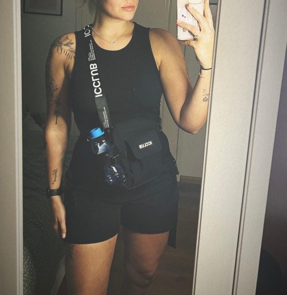 Customer photo review of BOTTLE BAG | BLACK