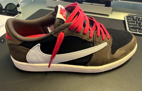 Customer photo review of Move All Day Comfort Casual Insoles