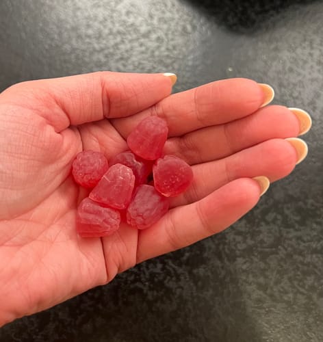 Customer photo review of Gummies Premium CBD - 2700MG