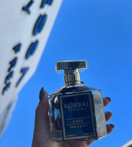 Customer photo review of EMIR