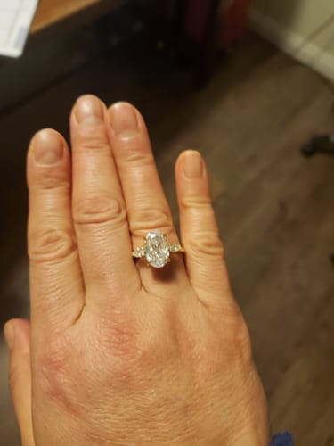 Customer photo review of Louily Outstanding Oval Cut Three Stone Engagement Ring