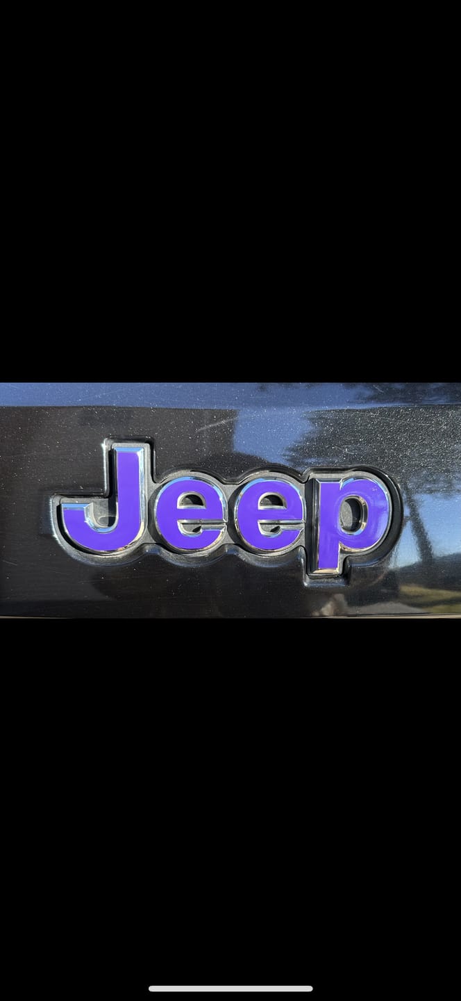 Customer photo review of Jeep Emblem Overlay Decals – Solid Colors | Fits Grand Cherokee, Grand Cherokee L