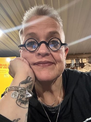 Customer photo review of PEACE SIGN – “IMAGINE”