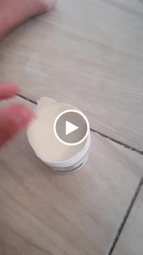 Customer video review of VedaTudo - Selante de Isolamento + BRINDE