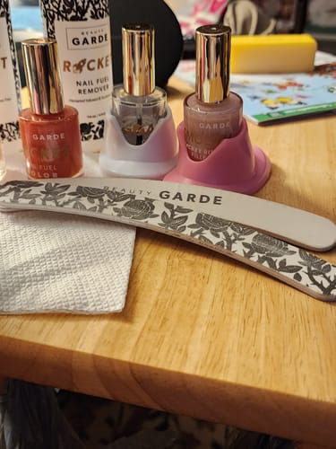 Customer photo review of Pro Nail File