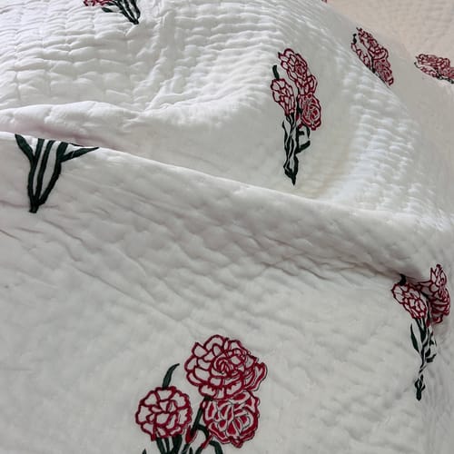 Customer photo review of Organic Mulmul Cotton Quilt - Rose