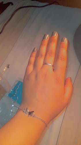 Customer photo review of Fashion Fit Nail Color