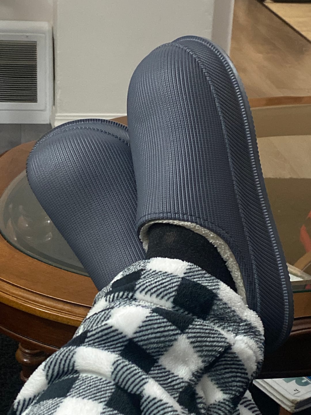 Customer photo review of Cushion Slides with Fur - Cloud Slides