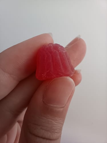 Customer photo review of Gummies Premium CBD - 2700MG