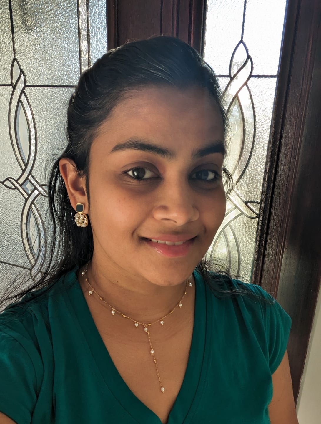Customer photo review of Freshwater Lariat Drop Necklace
