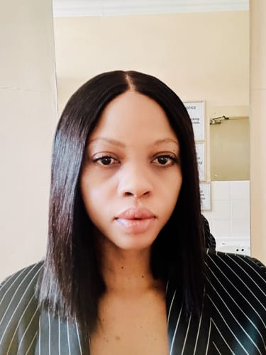 Customer photo review of DIDI - Peruvian Double Drawn Lace Wig 10"