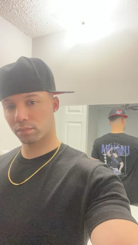 Customer photo review of Jujutsu Kaisen 'Toji' Heavyweight T-Shirt
