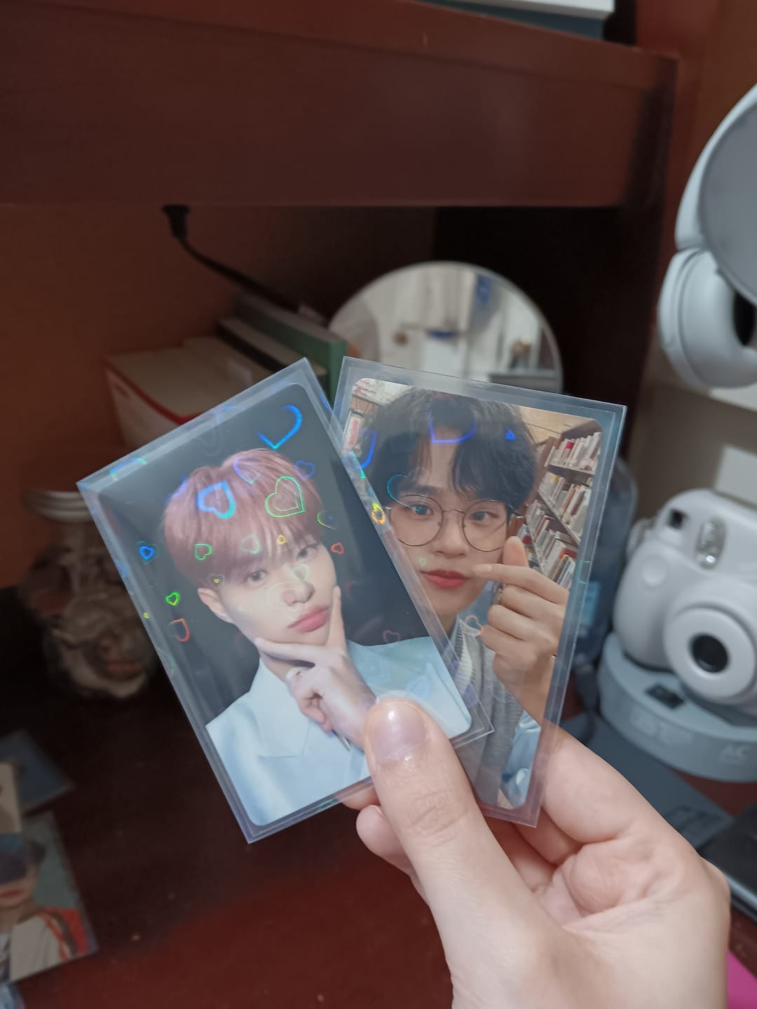 Customer photo review of PREMIUM HOLOGRAPHIC PHOTOCARD SLEEVES - HEART VERSION