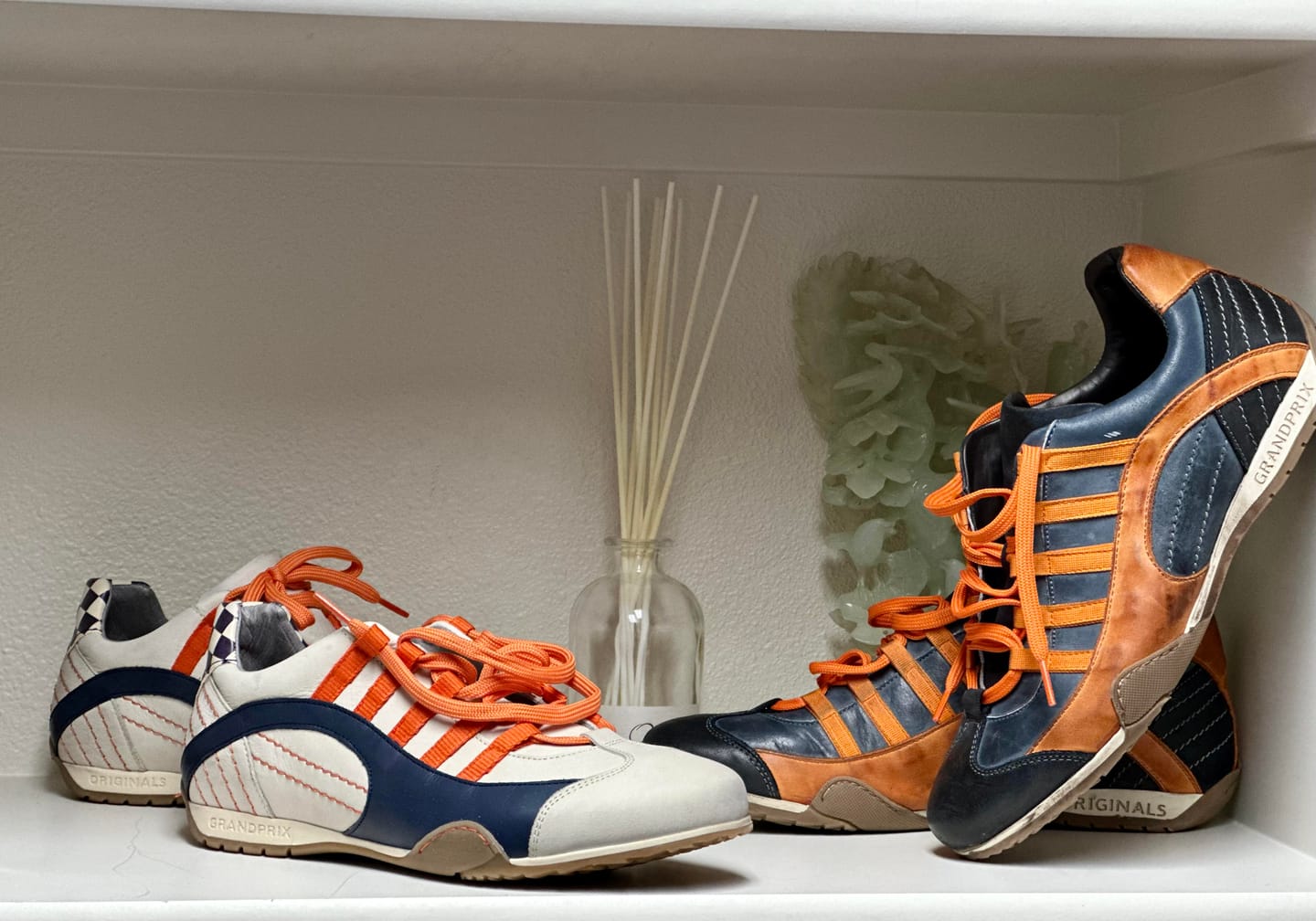 Customer photo review of Men's Racing Sneaker in Racing Oil (Creamy White with Navy and Orange)