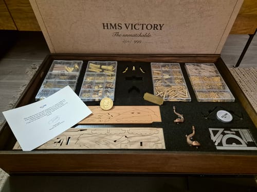 Reseña con foto de un cliente sobre HMS Victory