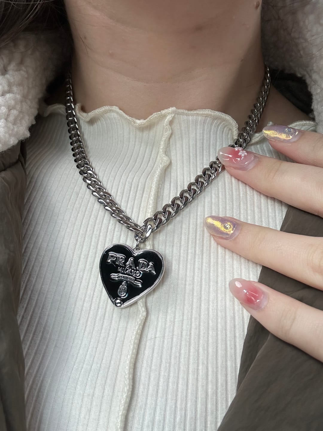 Customer photo review of Luxe Black Heart Necklace