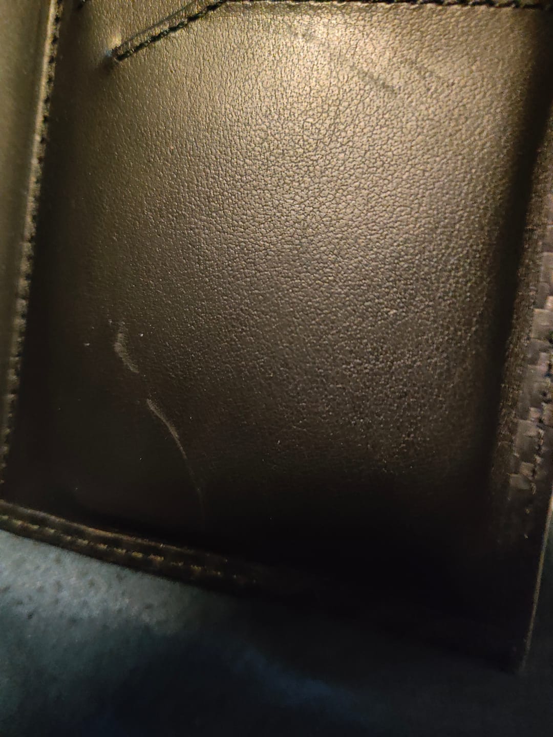 Customer photo review of Folder Boy bi-fold wallet