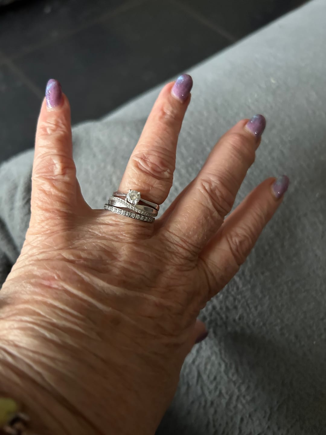 Customer photo review of White Gold 2mm Full Glitz Ring