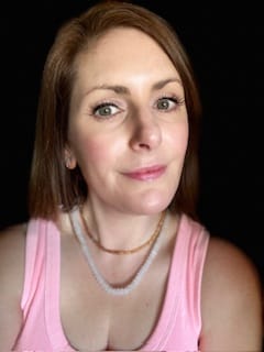 Customer photo review of Coffee Ombre Lila Necklace