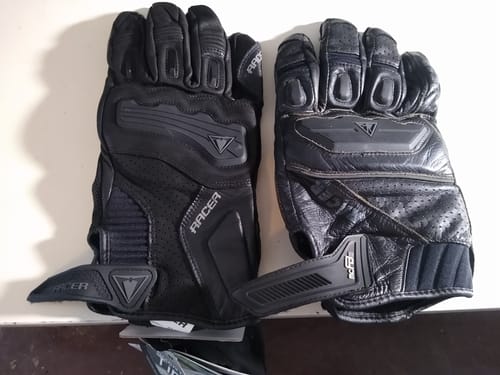 Customer photo review of Guide Glove