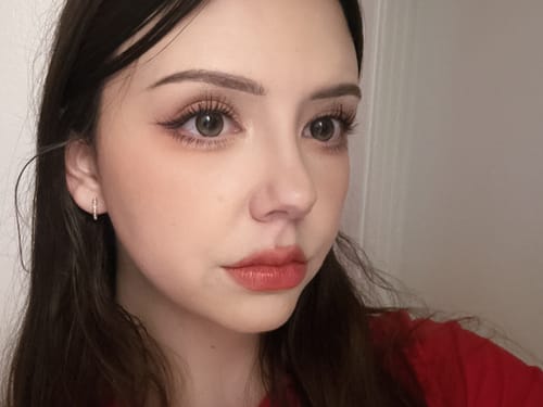 Customer photo review of Secretive Kristin - Beige
