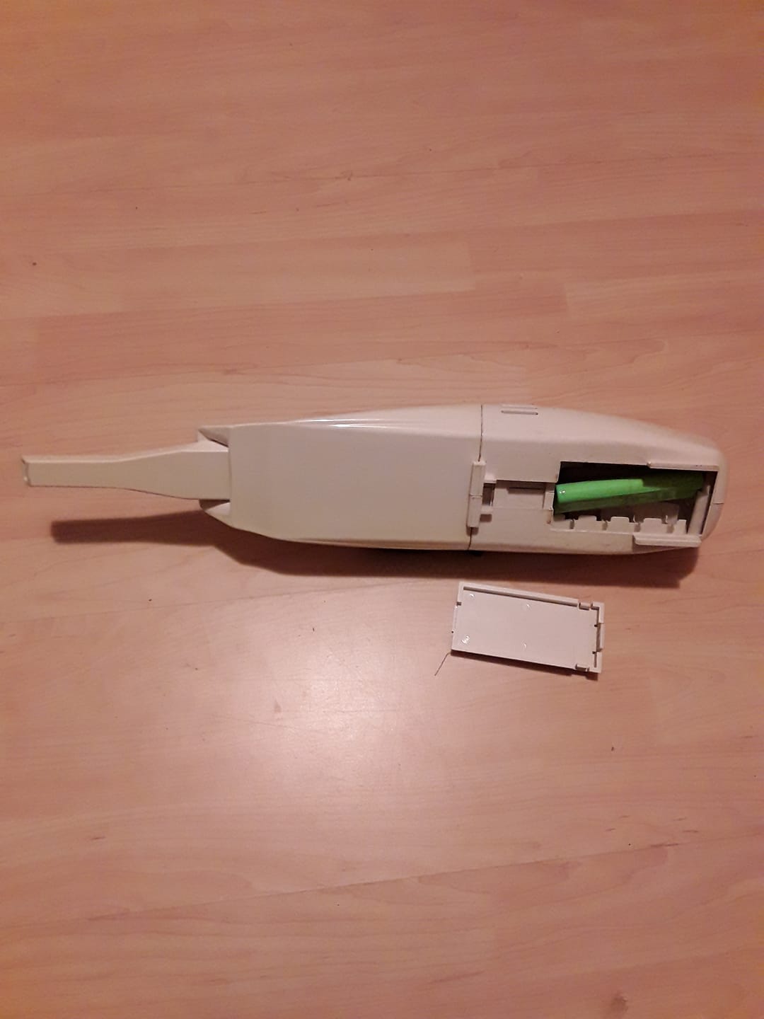 Customer photo review of 4,8V 2400mAh AA NiMH Ni-Mh Akkupack mit USB Ladegerät für ferngesteuertes Spielzeug