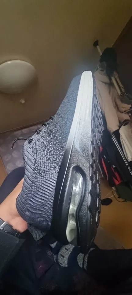 Customer photo review of Chaussures de Sécurité Anti-Écrasement SwiftSafe