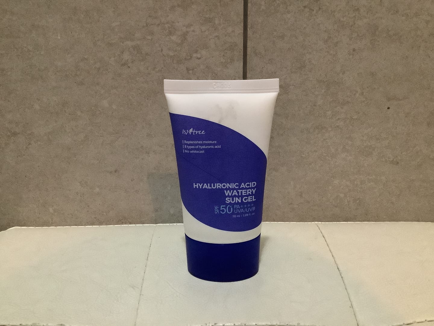 Customer photo review of Hyaluronic Acid Watery Sun Gel