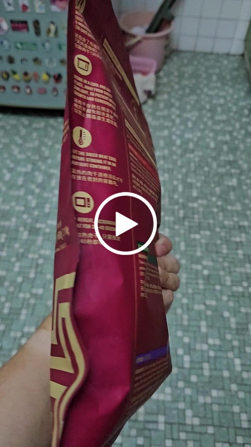 Customer video review of BBQ Spicy Pork Dried Meat Bakkwa