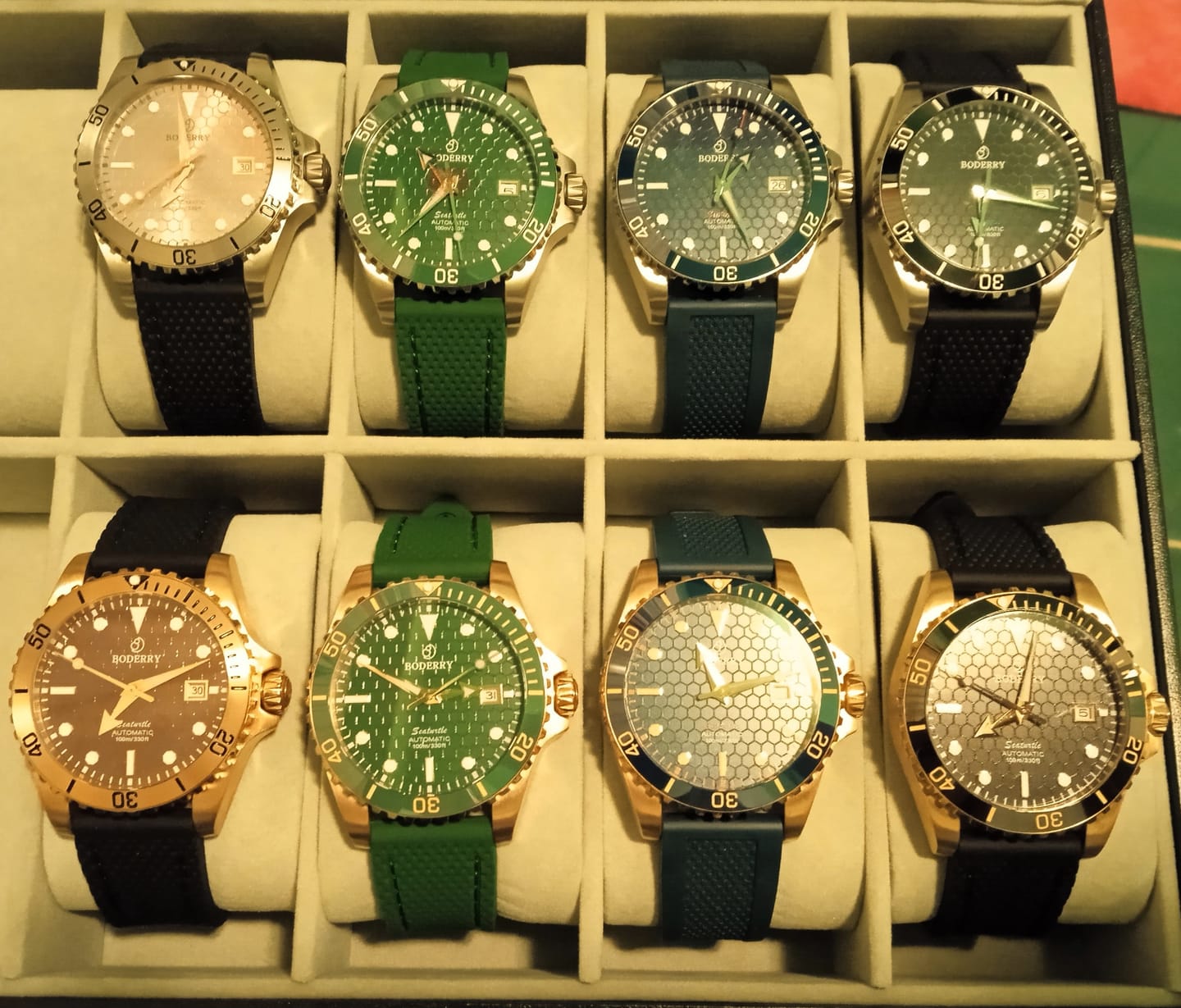 Customer photo review of SEATURTLE.OCEAN(BRONZE) - Automatic Bronze Diver Watch | Turtle Green/Silicone