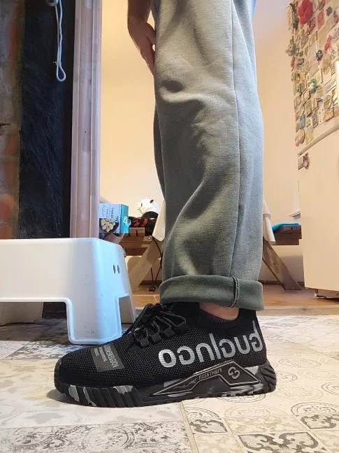 Customer photo review of Chaussures de Sécurité Légères AquaLITE