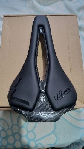 Customer photo review of CarbonX Ultimate - Super Ultralight Carbon Saddle - Black - 115g