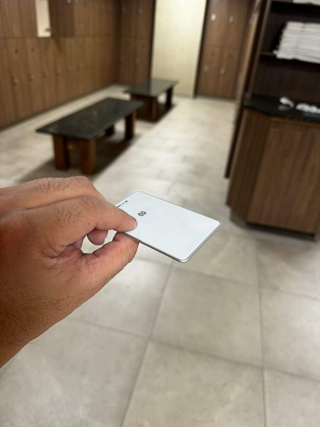 Customer photo review of AceCard - Wallet Tracker - Apple Find My