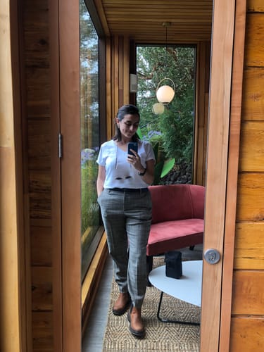 Customer photo review of Boston Mujer