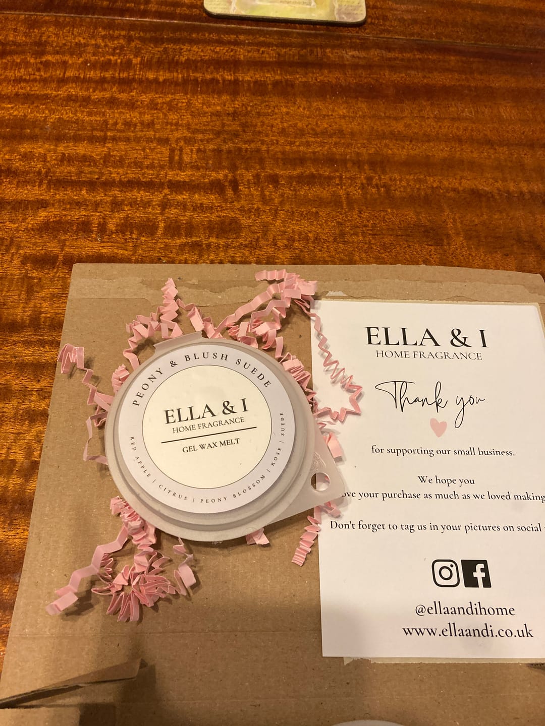 Customer photo review of Peony & Blush Suede Gel Melt