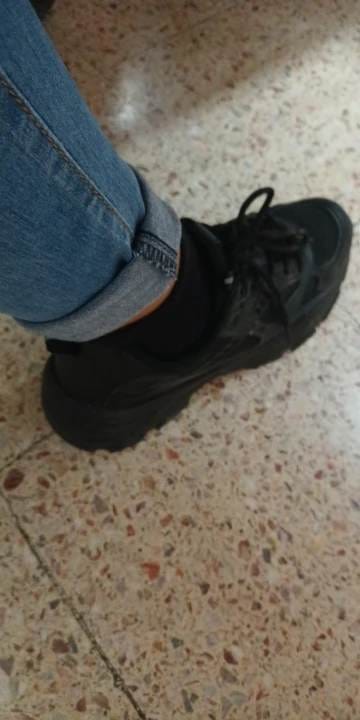 Customer photo review of Chaussures de Sécurité Invisibles AirSTL