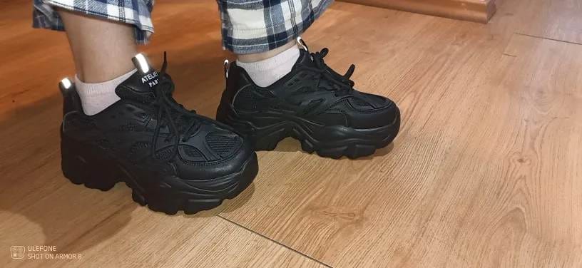 Customer photo review of Chaussures de Sécurité Invisibles AirSTL