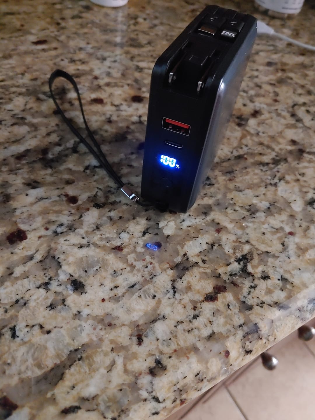 Customer photo review of 4 in 1 Wireless Power Bank Charger