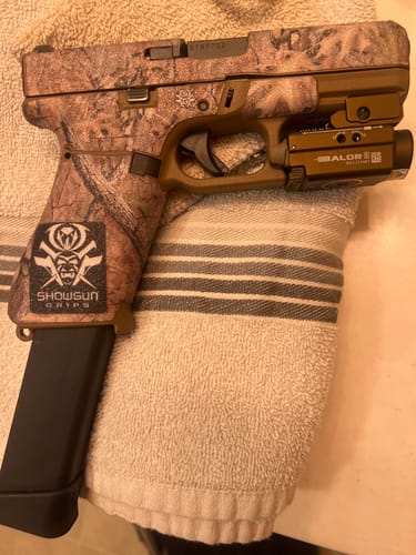 Customer photo review of Glock 19X Decal Grip - Broken Oak