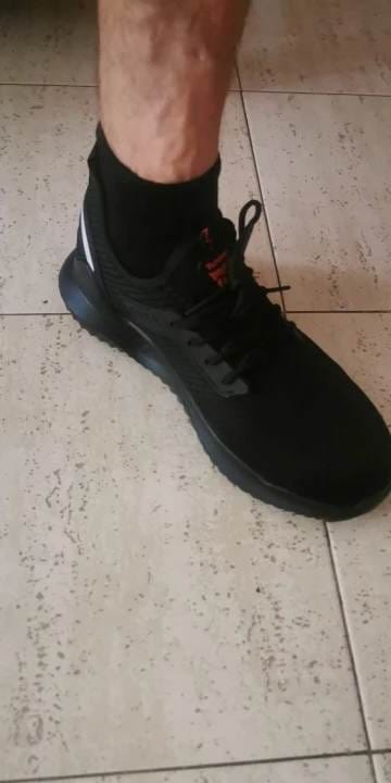 Customer photo review of Chaussures de Sécurité Respirantes AeroFRESH
