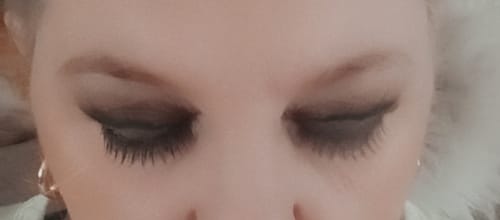 Customer photo review of L.W.I Queen Me Russian Magnetic Lashes
