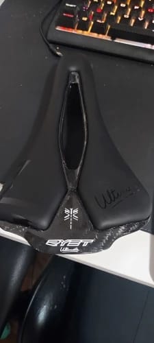 Customer photo review of CarbonX Ultimate - Super Ultralight Carbon Saddle - Black - 115g