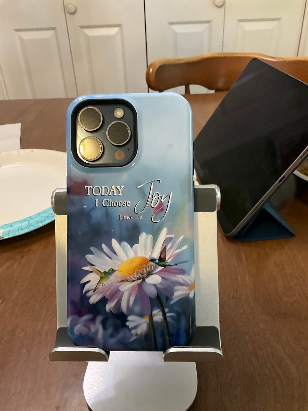 Customer photo review of Today I Choose Joy James 1:2, Hummingbird With Daisies, Phone Case