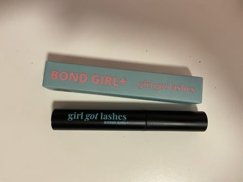 Customer photo review of BOND GIRL+ Wimpernkleber schwarz